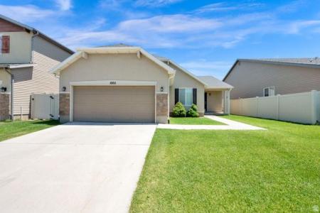 1002 N BEXLEY DR W, North Salt Lake, Utah 84054, USA