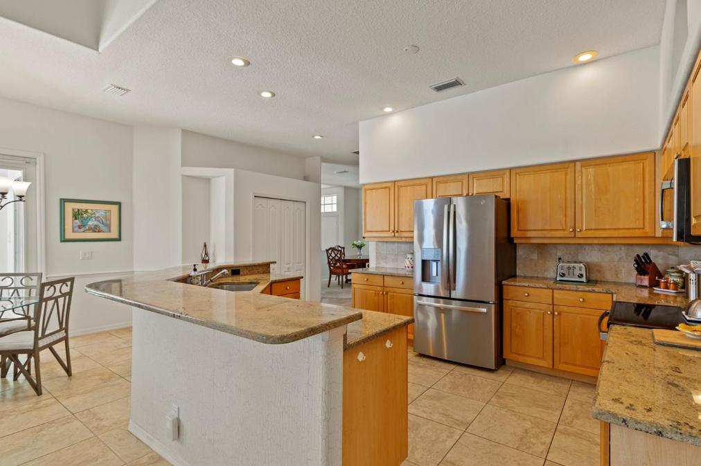 8753 Merion Ave, Sarasota, Florida 34238