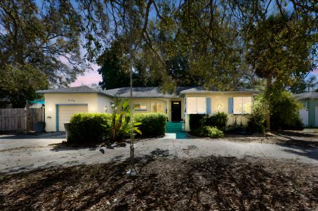 2120 Coronada Way S, Saint Petersburg, Florida 33712, USA