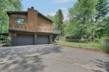 3099 Chenoa Street, CommerceTwp, Michigan 48382, Stati Uniti