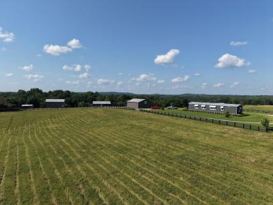 2511 Calvary Ridge Road, Yosemite, Kentucky 42566, USA