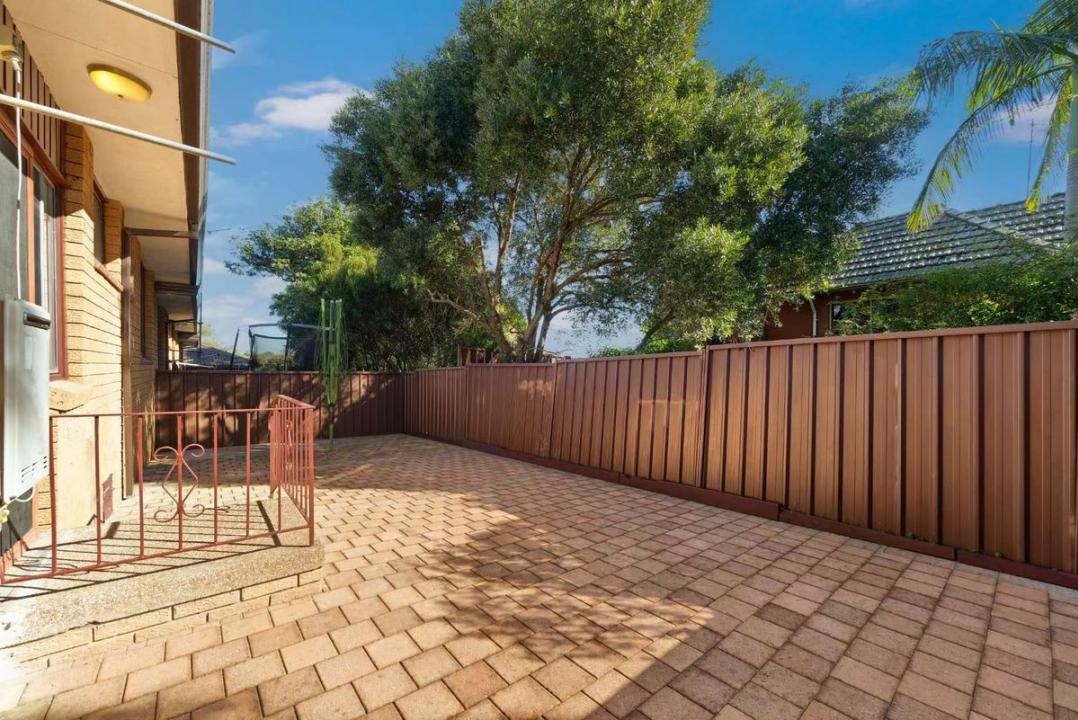 2/27 Millett Street, Hurstville, NSW 2220, 오스트레일리아
