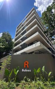 Bulnes y del Maestro , Villa Morra, Asunción 00001, Le Paraguay