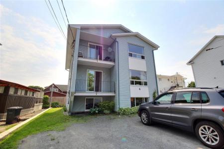 4 Rue Levasseur, Rivière-du-Loup, Québec G5R 0S8, Canada