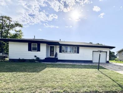 2852 34th Avenue, Columbus, Nebraska 68601, USA