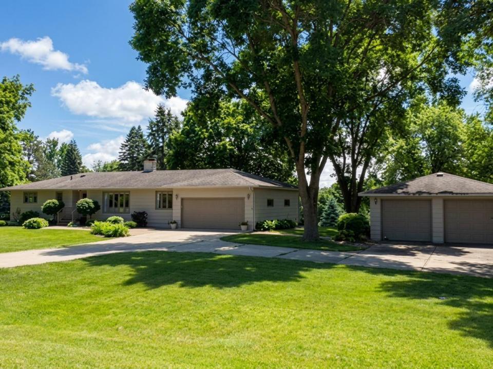 610 Woodland Drive, Fergus Falls, مينيسوتا 56537, الولايات المتحدة