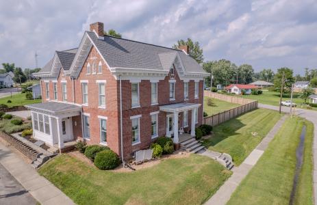 501 E Main Street, Loogootee, Indiana 47553, Stati Uniti