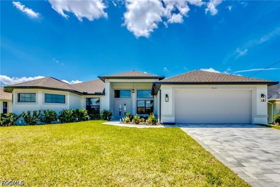 2104 SW 28th Lane, Cape Coral, 佛羅里達州 33914, 美國