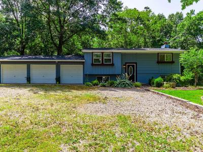 8801 TOM BASS RD., COLUMBIA, Missouri 65201, USA