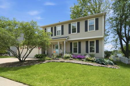 1907 Jeanette Avenue, St. Charles, Illinois 60174, USA