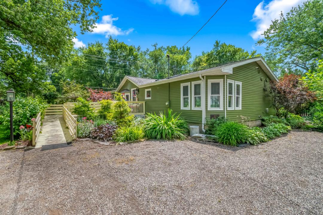 22 Morry Street, Hillsdale, Michigan 49242, États-Unis