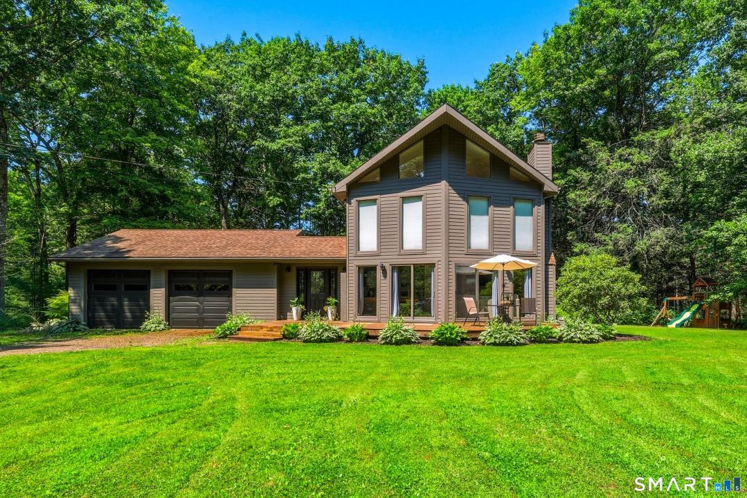 481 E Cotton Hill Road, New Hartford, Connecticut 06057, USA