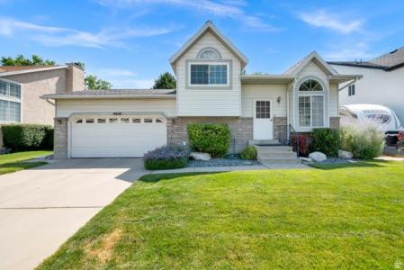 8029 S ANGEL ST E, Sablonneux, Utah 84070, États-Unis