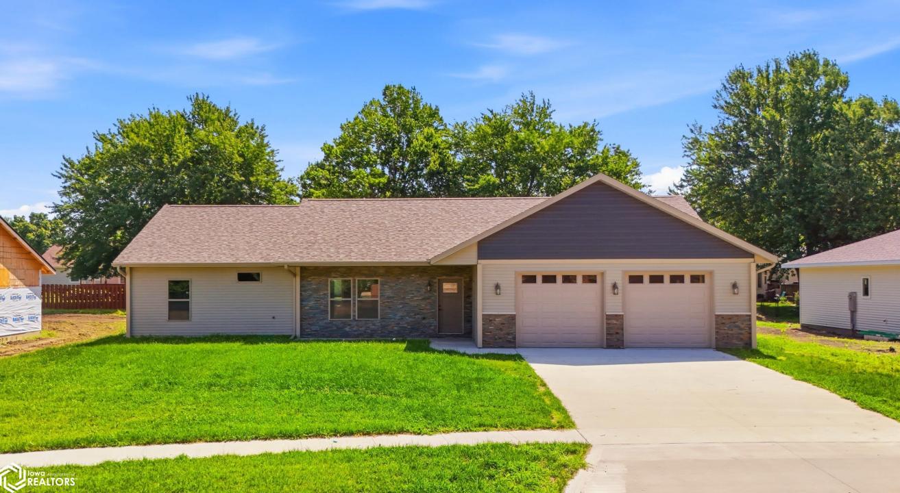 1108 Willow Avenue, Burlington, Iowa 52601, USA
