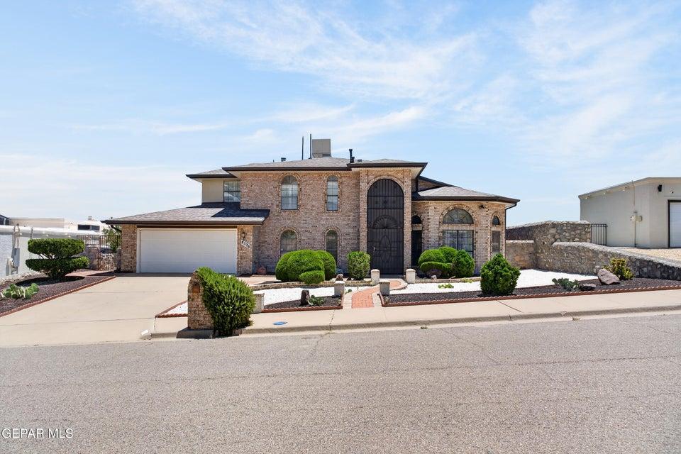 8536 Mountain Ash Drive, El Paso, تكساس 79904, الولايات المتحدة