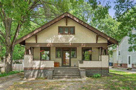 1323 46th Street, Des Moines, Iowa 50311, USA