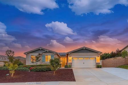 31454 Darlington Oak Drive, Winchester, California 92596, USA