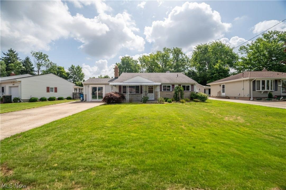 5057 Tam-o-shanter Drive, Pologne, Ohio 44514, États-Unis