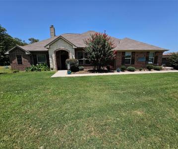 125 Brady Coleman Lane, Springtown, Texas 76082