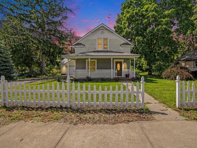 206 E. Broadway, Scottville, Michigan 49454, USA