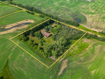 38127 RANGE ROAD 25-2, Joffre, Alberta T4L 2N2, Canada