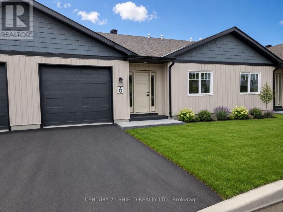 8 MCMURRAY COURT, South Stormont, Ontario K0C 1P0, Canada