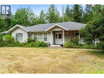 3915 EXPRESS POINT ROAD, Scotch Creek, Columbia Britannica V0E 1M5, Canada