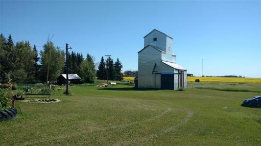 30077 RR14 NW, Carstairs, Alberta T0M 0N0, Kanada