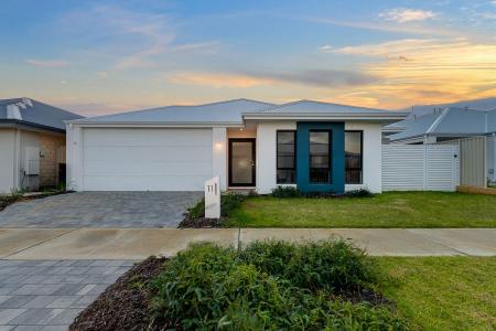 11 Laguna Way, Eglinton, WA 6034, Australia