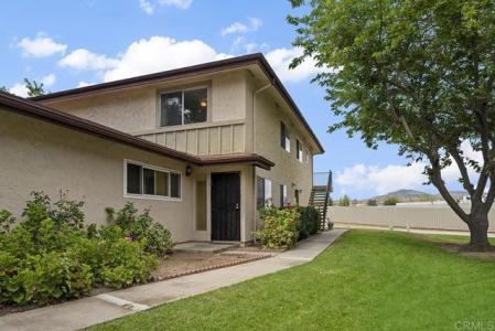 9851 Mission Viejo Ct , 3, Santee, Califórnia 92071, Estados Unidos
