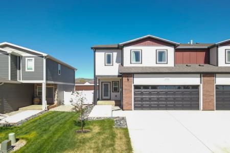 4521 Bobolink Ln #310A, Laramie, Wyoming 82070, USA