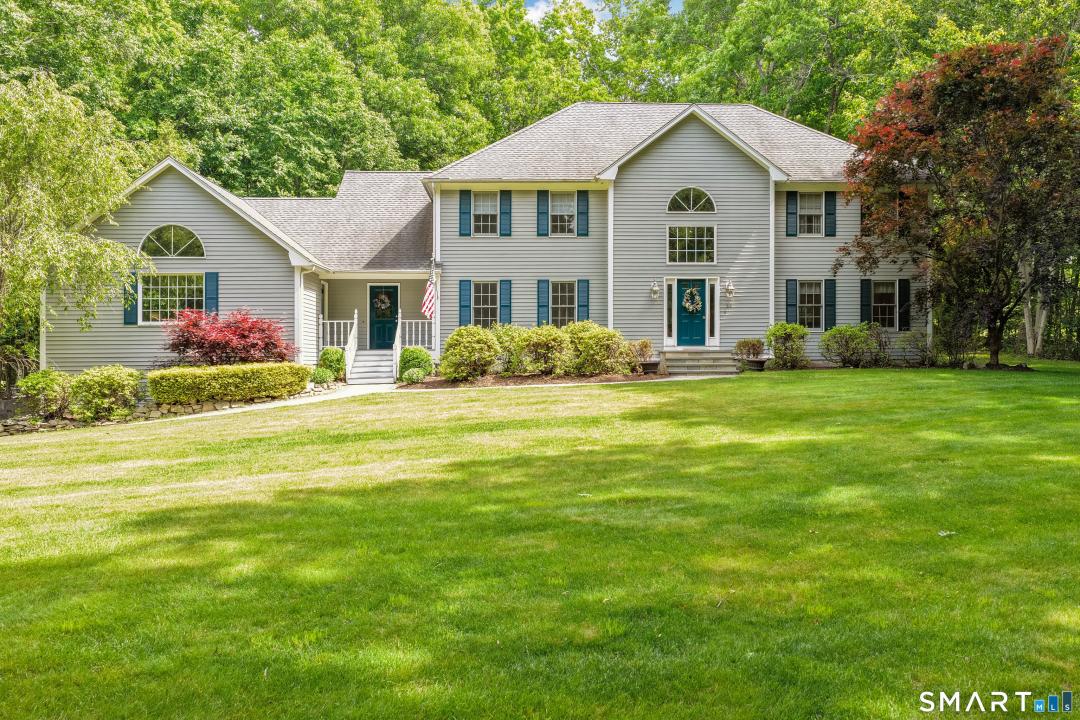64 Grist Mill Road, Monroe, Connecticut 06468, USA
