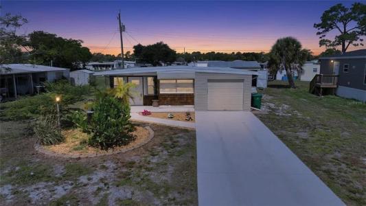 658 Via Cala, Englewood, Florida 34224, USA