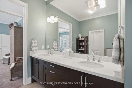 1615 BYRON BASELINE ROAD, London South, Ontario N6K 4N3, Kanada