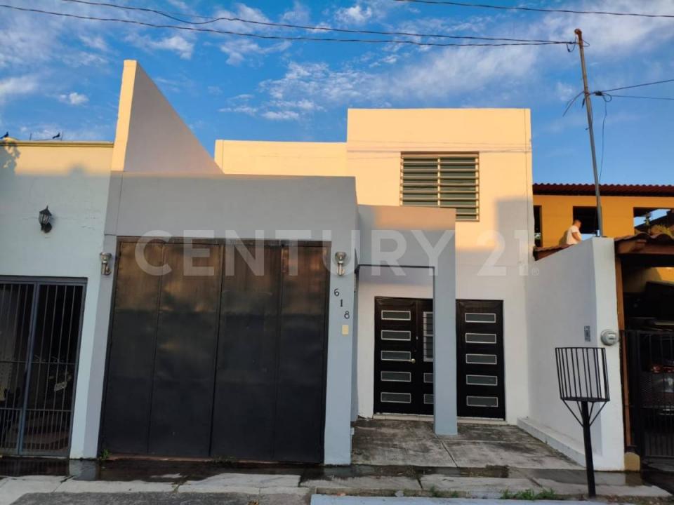 Francisco Velazco Curiel 618,, Villa De Álvarez, Colima 28984, Mexique