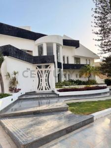 Avenida Daniel Camejo Octavio Las Villas Lechería, Lechería, Anzoategui 6016, Venezüella