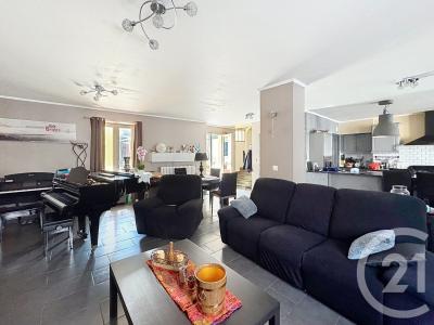 Epernay, Champagne-Ardenne 51200, France