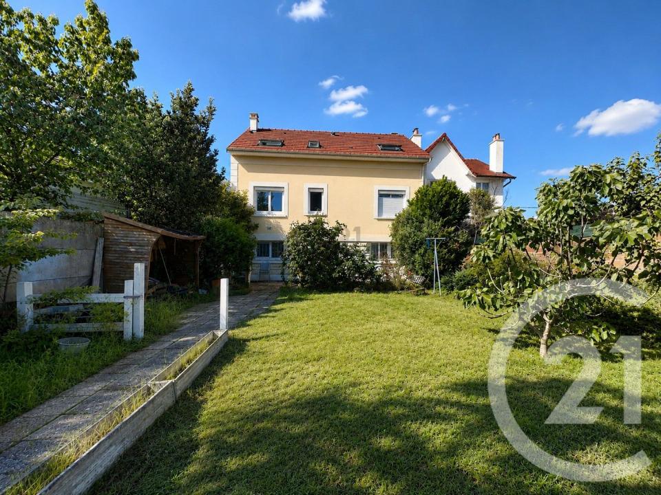 Champs Sur Marne, Île-de-France 77420, France