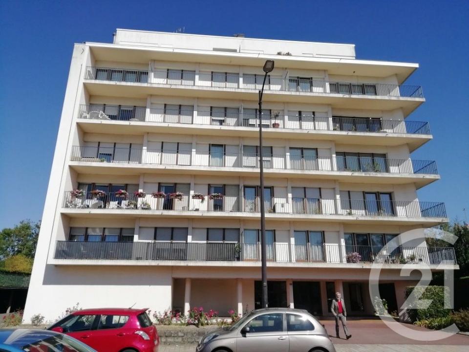 Alencon, Basse-Normandie 61000, France
