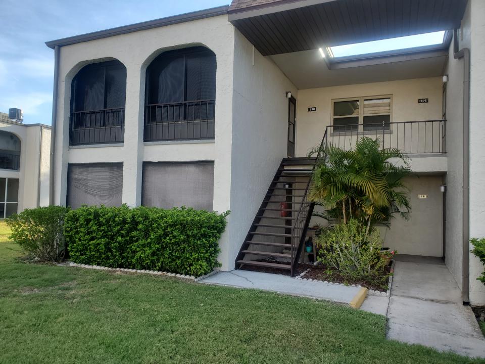 7701 Starkey Rd. #316, Seminole, Florida 33777, USA
