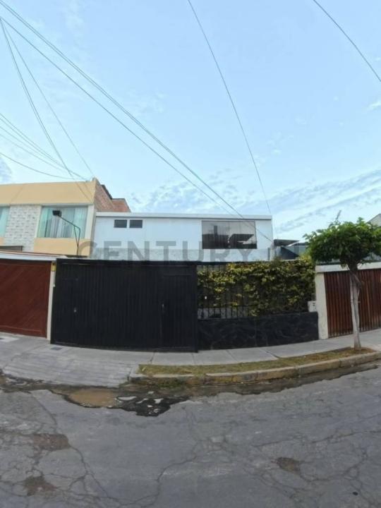 URBANIZACIÓN CIUDAD SATELITE ¨ZONA EL PORVENIR¨MZ , Arequipa, Arequipa 00001, بيرو