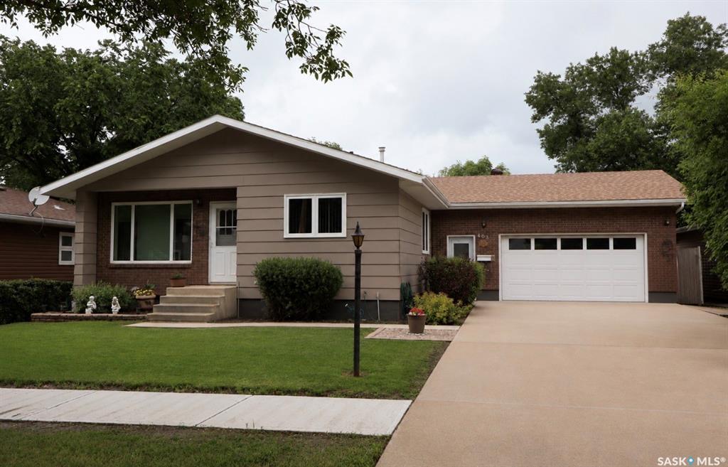 407 7TH AVENUE E, Assiniboia, Saskatchewan S0H 0B0, Canada
