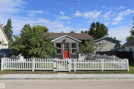 4807 53 AVENUE, Stony Plain, Alberta T7Z 1C5, Canada