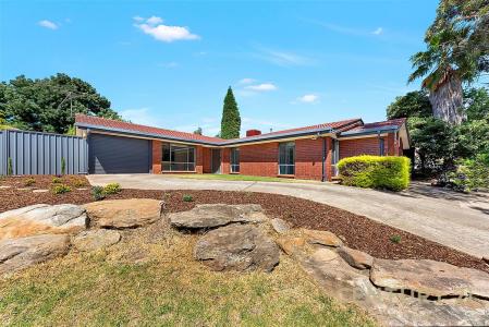 4 Harrington Court, Golden Grove, SA 5125, Australia