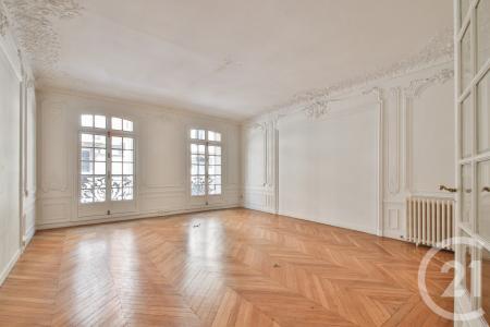 Parigi, Île-de-France 75116, Francia