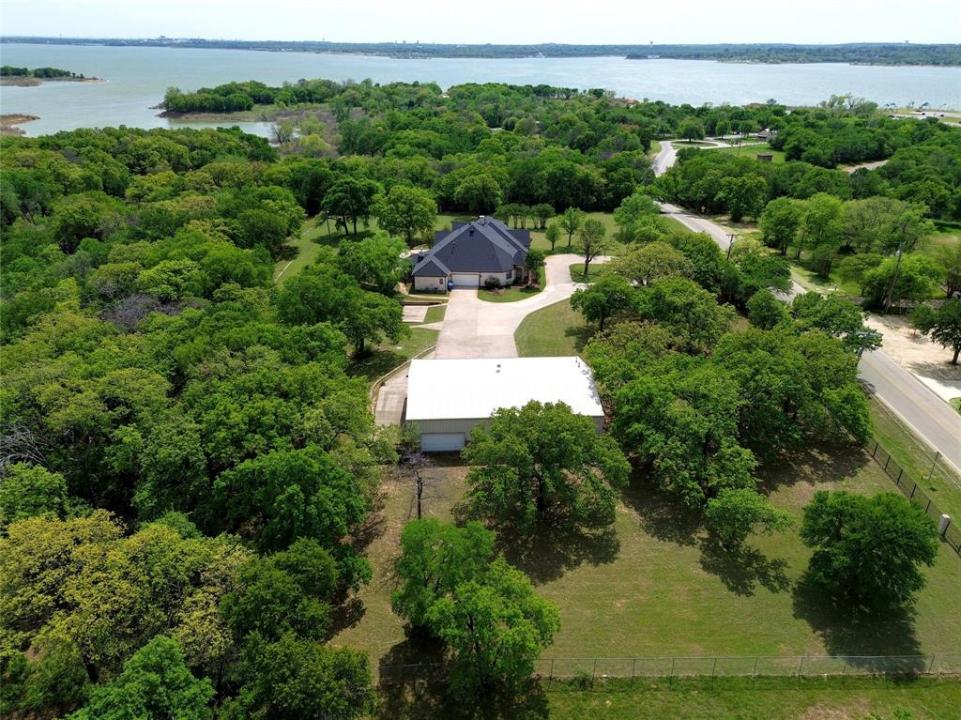 1000 Simmons Road, Flower Mound, Texas 75022
