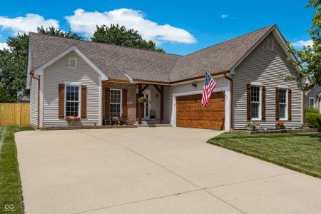 5926 Regency Drive, Columbus, Indiana 47203, USA