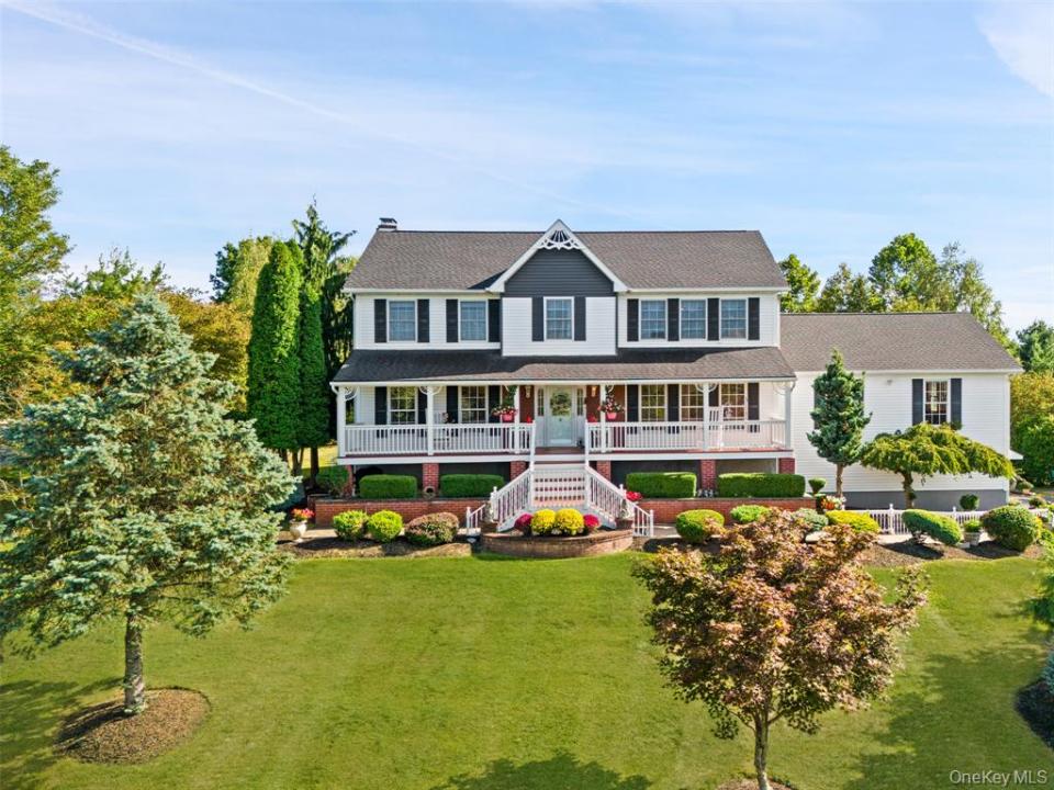 49 Cunningham Drive, Lagrangeville, New York 12540, USA