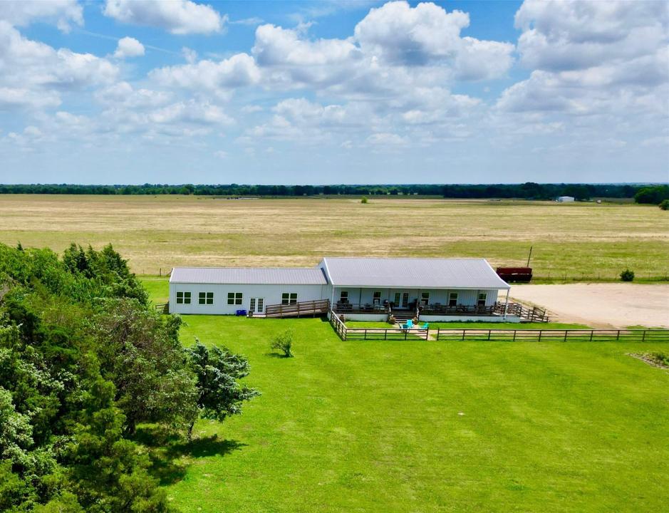 9262 Farm Road 79, Sumner, טקסס 75486, ארצות הברית של אמריקה