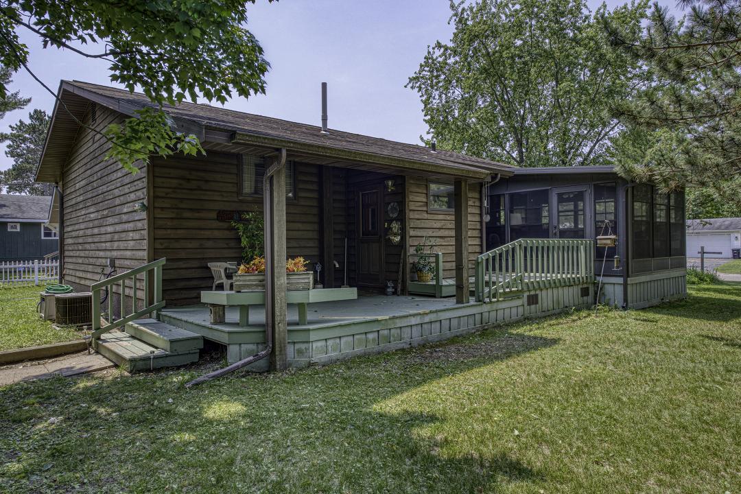 623 N. Hirzel St., Eagle, Wisconsin 54521, États-Unis